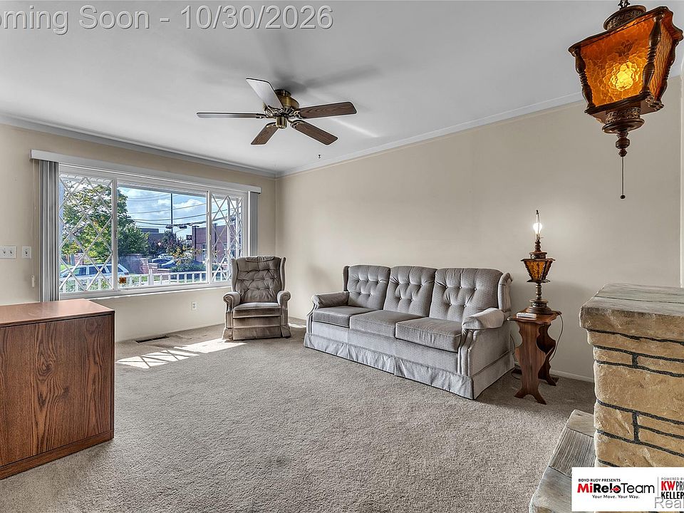 21515 Broadway St, photo 3