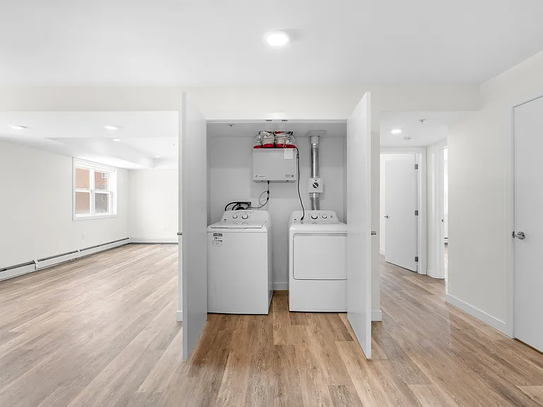 72 Primrose St #201 — Photo 21