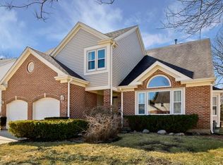 2936 Sandalwood Rd, Buffalo Grove, IL 60089