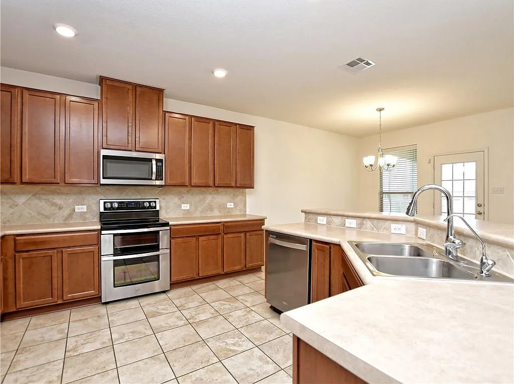 13708 Great Society St — Photo 4