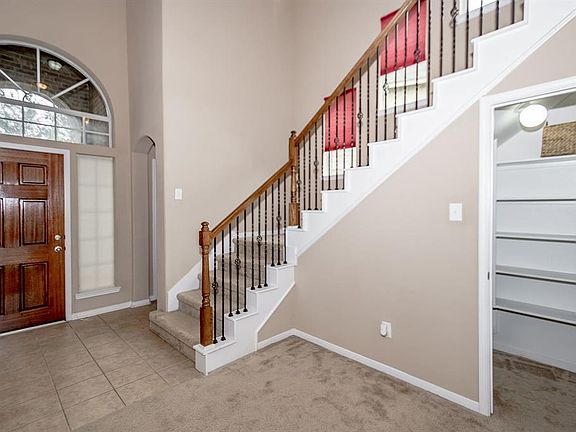 3rd image of 26531 Forest Pine Ln