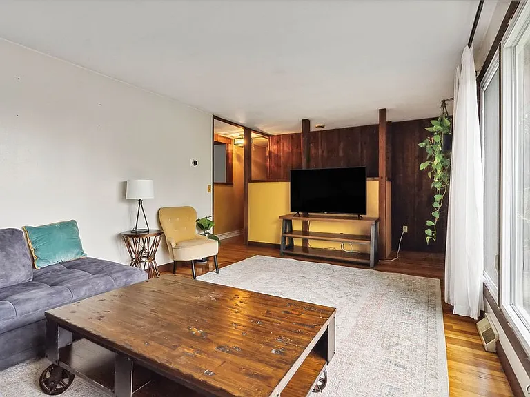 4319 Coye Rd — Photo 12