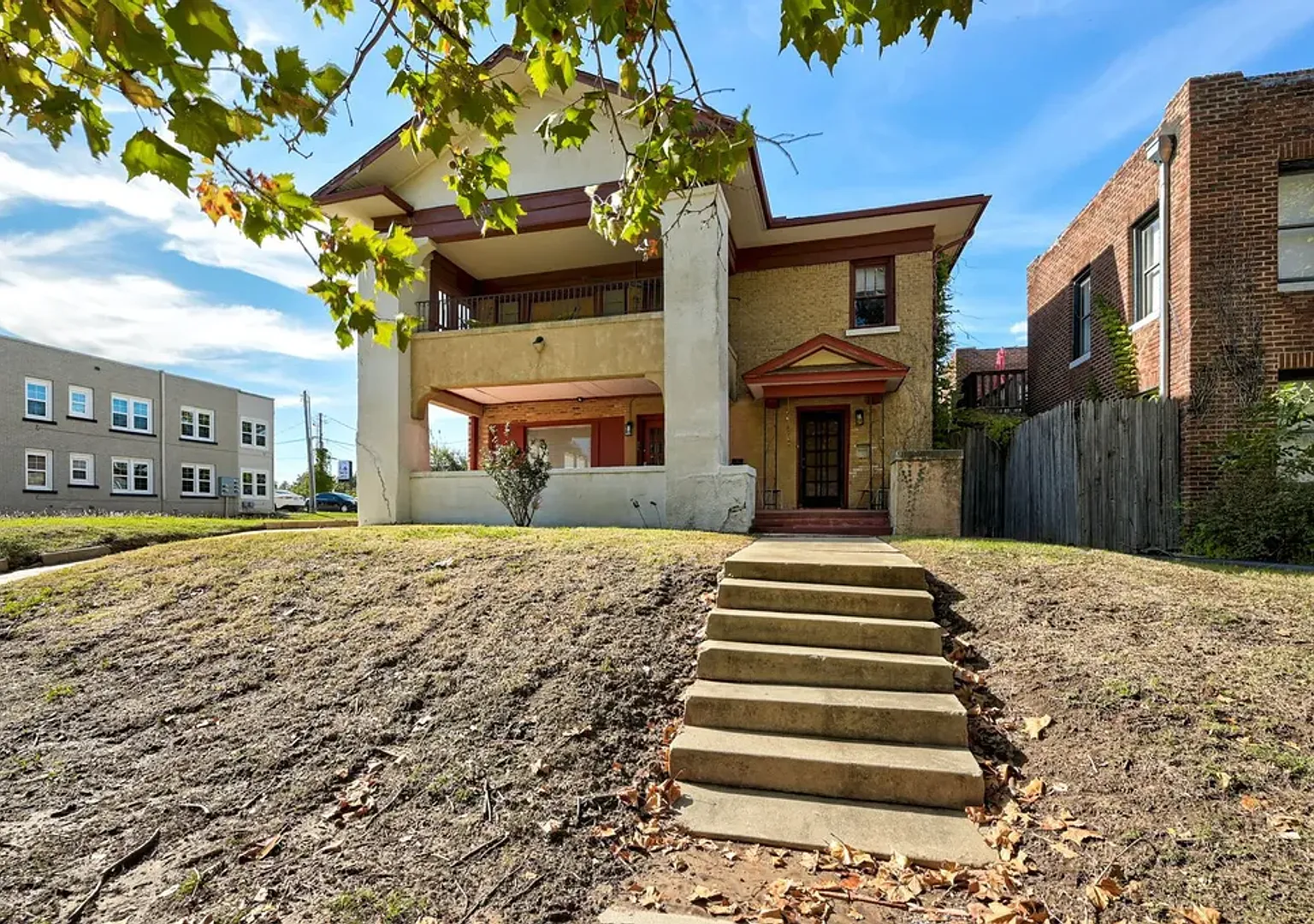 Renovated 4-plex in Paseo with modern 1-bed units and historic charm — Photo 3