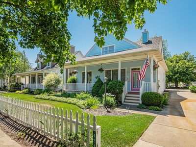 424 Summer Grove Dr, Douglas, MI, 49406