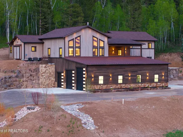 436 Stewart Creek Rd, Etna, WY 83118