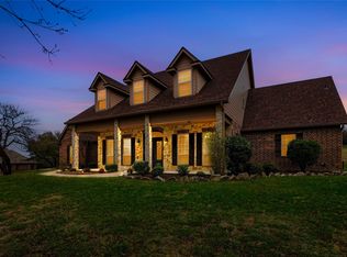 210 Acorn Ct, Aledo, TX 76008