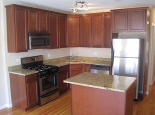 202 N La Crosse Ave APT 1, Chicago, IL 60644