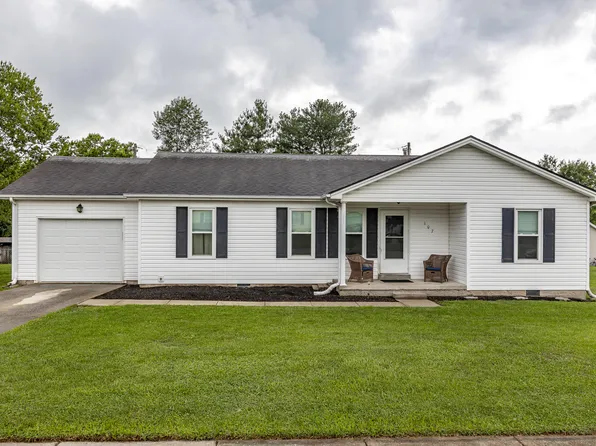 107 Brookshire Dr, Danville, KY 40422