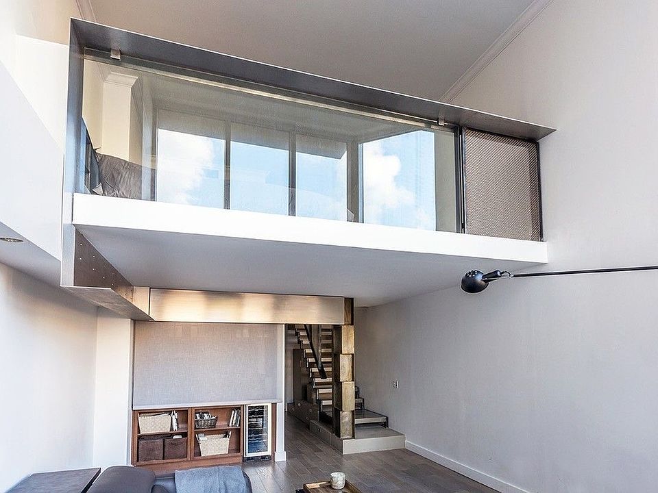1st image of 250 W 90th St APT 8C