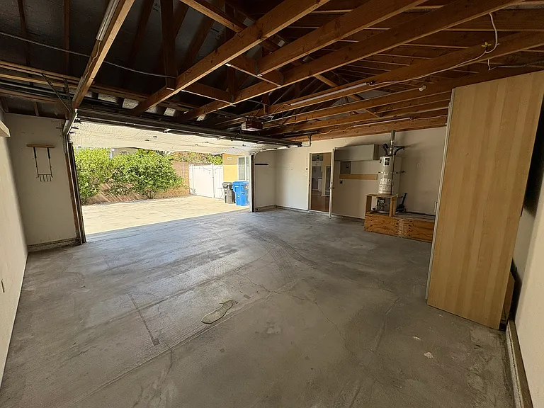 24604 Eshelman Ave — Photo 22