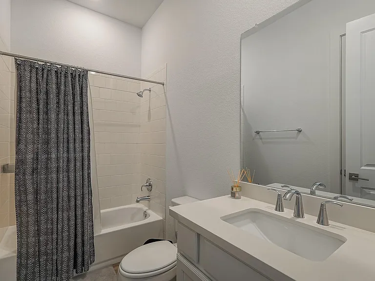 662 Lost Maples Bend Ln — Photo 21