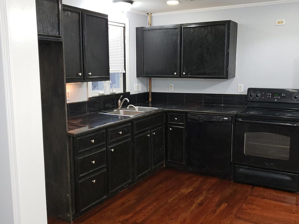 1st image of 92 Village St