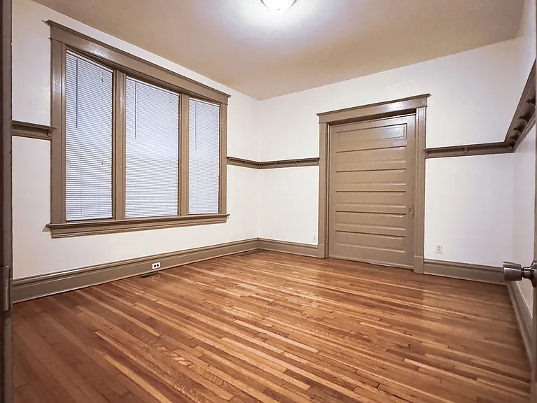 6720 Vermont Ave #B — Photo 4