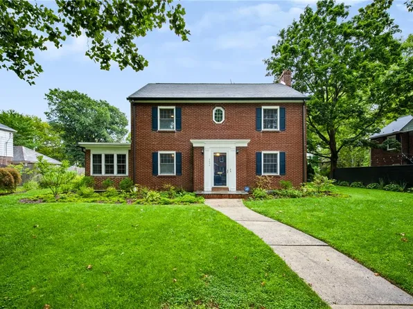 2636 W Greenleaf St, Allentown, PA 18104