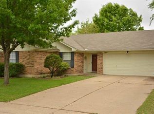 7001 Lyndale Dr, Watauga, TX 76148