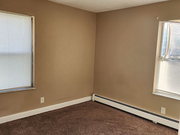 4th image of 750 Mauro Cir SE #3