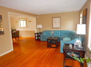 866 Wolf Hill Rd, Cheshire, CT 06410