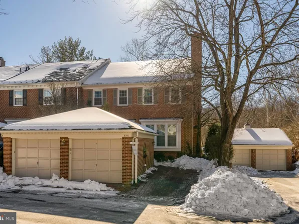 8301 Rising Ridge Way, Bethesda, MD 20817