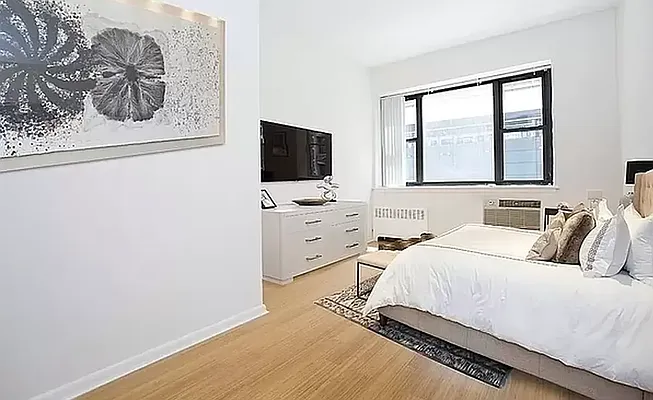 Rented by REAL New York | media 3