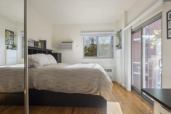 Rented by Triplemint | media 17