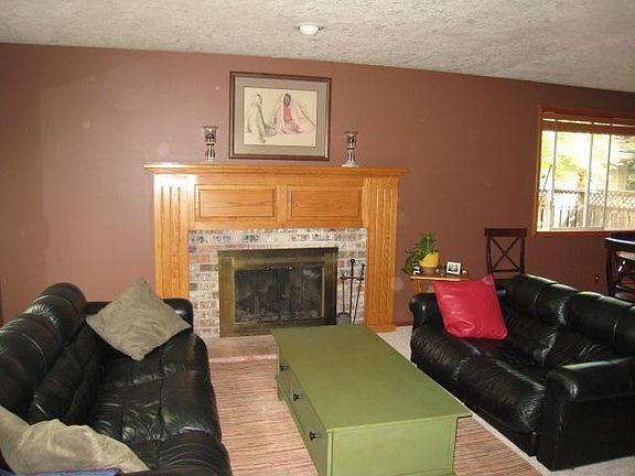 family room off of kitchen