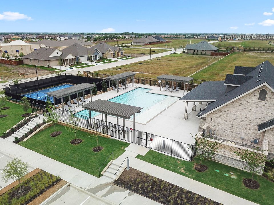 Uptown Crossing/Legends at Twin Creeks Age 55+ Active Adult by Trophy