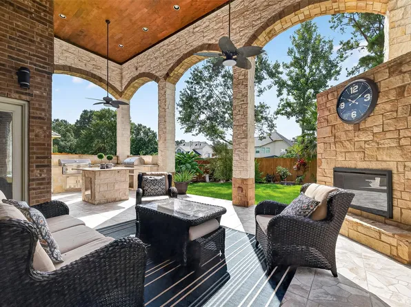 6130 Riverchase Glen Dr, Kingwood, TX 77345