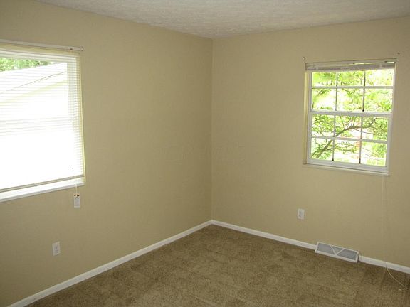 5th image of 645 Heritage Blvd