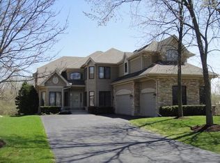 4775 Karns Rd, Lisle, IL 60532