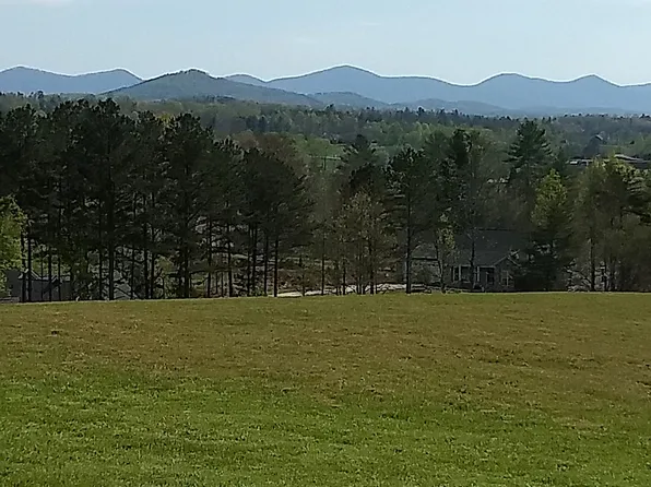 22 Bonney Ridge Rd, Blairsville, GA 30512