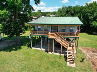 52 E Valley Dr, Highland, AR 72542