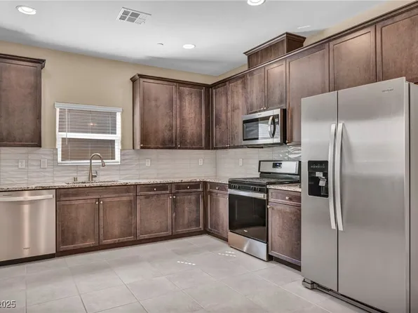 65 Ella Ashman Ave, Henderson, NV 89011