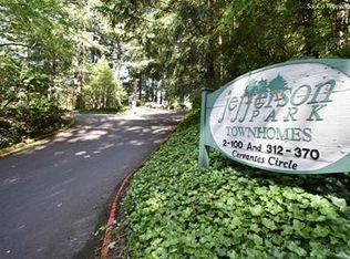 12 Cervantes Cir #7-A, Lake Oswego, OR 97035