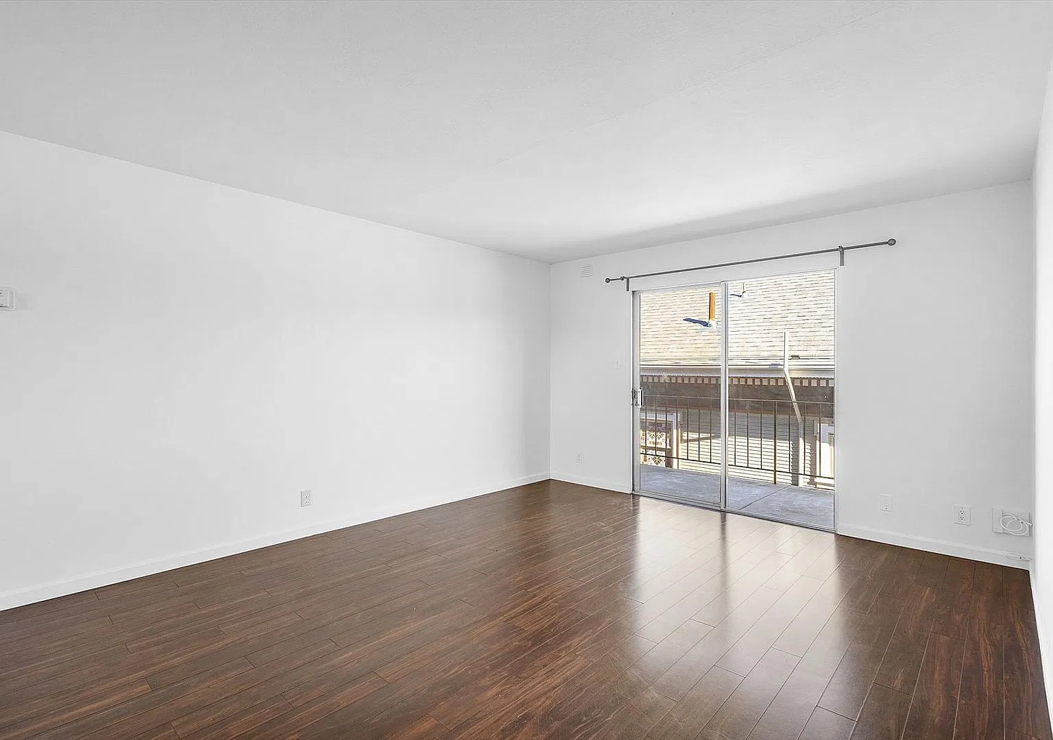 1836 Central Ave #J - 2 bedroom | 1 bath | Upper unit — Photo 4