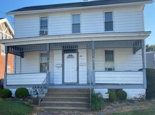 319 Elizabeth St APT 2, Sewickley, PA 15143