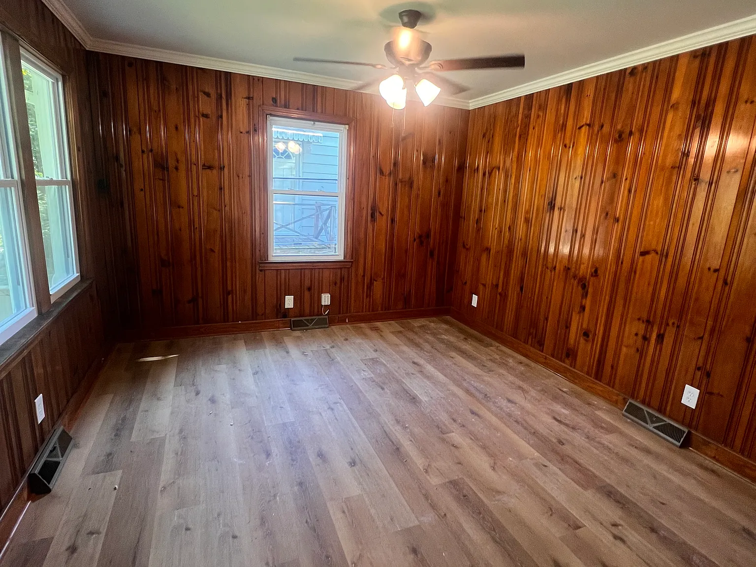 3 bed, 1000 sqft, $1,500 — Photo 3