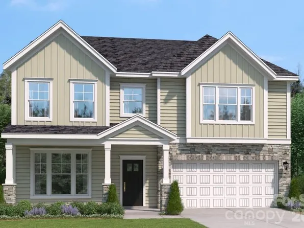 4204 Vista Pine Dr, Charlotte, NC 28215