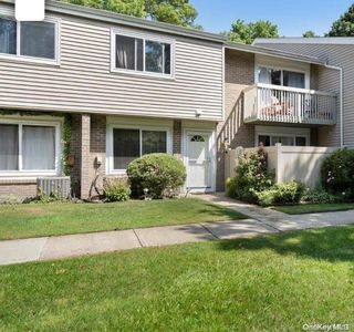 202 Spring Meadow Dr #D, Holbrook, NY, 11741