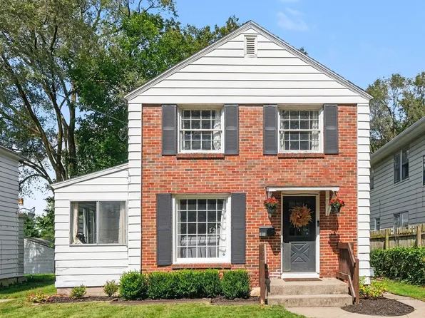 1011 Dickinson St SE, Grand Rapids, MI 49507