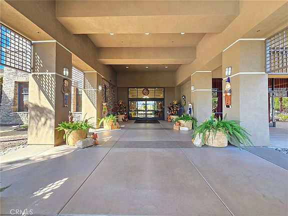 4th image of 29422 Winding Brook Dr #29422