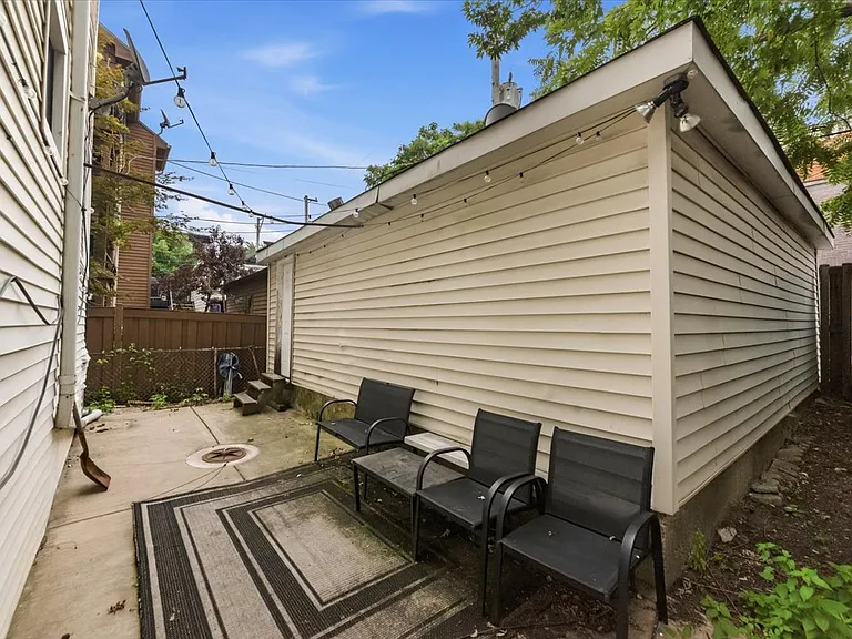 2323 W Shakespeare Ave #2 — Photo 15
