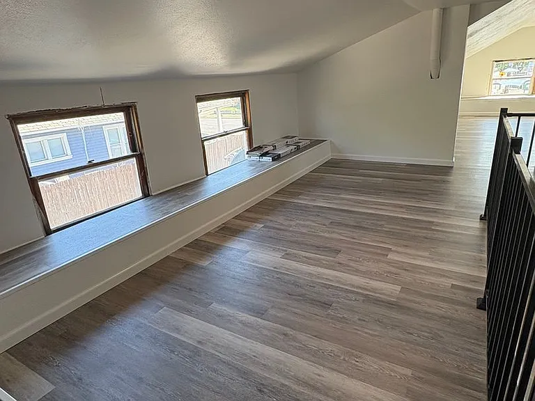 906 N Central Ave — Photo 8