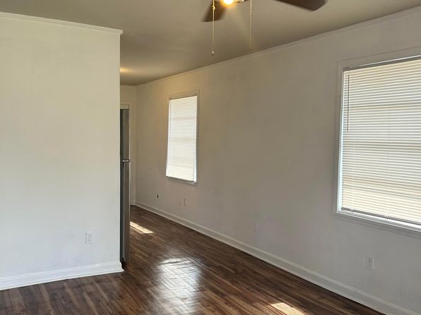 2119 23rd St N APT 2119