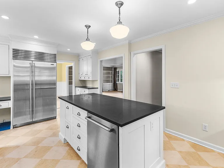 123 W Clearview Ave — Photo 18