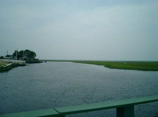 47 W Raritan Dr, Little Egg Harbor, NJ 08087