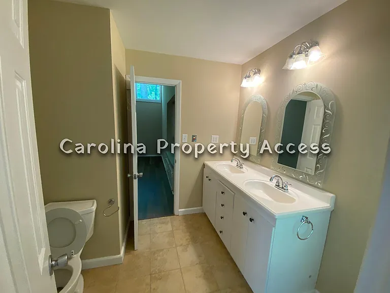 102 Polks Pl — Photo 17