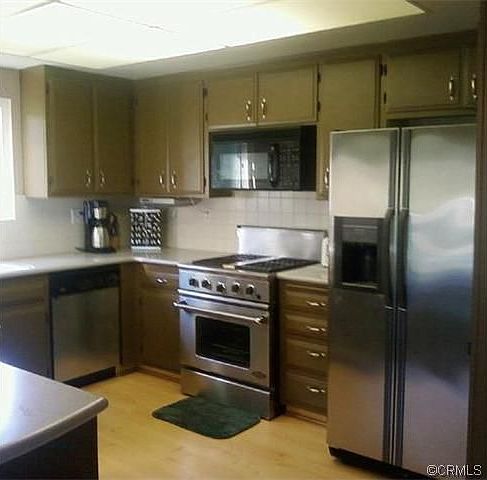 2nd image of 15360 Shefford St