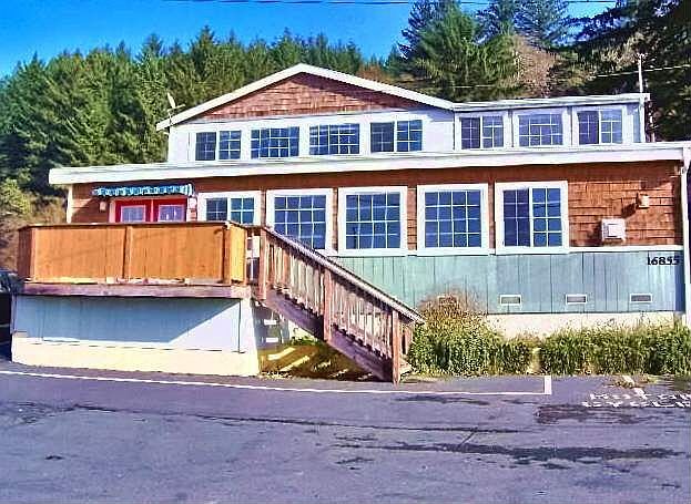1st image of 16855 Highway 101 N