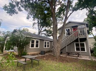 2411 E 2nd St #B, Austin, TX 78702