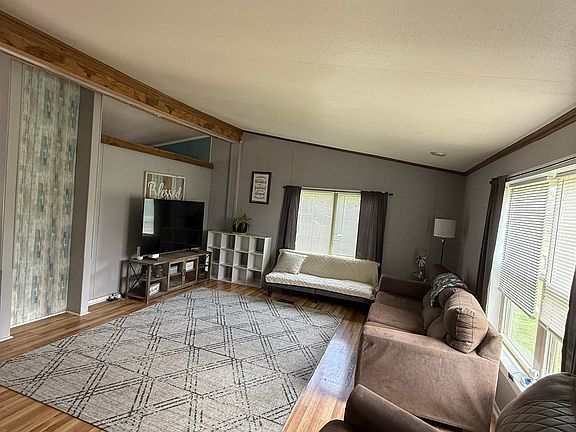 3rd image of 96 Obryan Cir